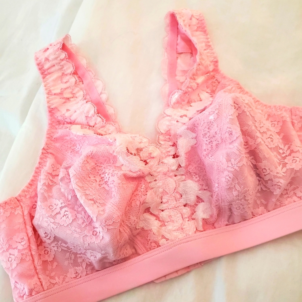 Breezies LACE Gorgeous Bralarge